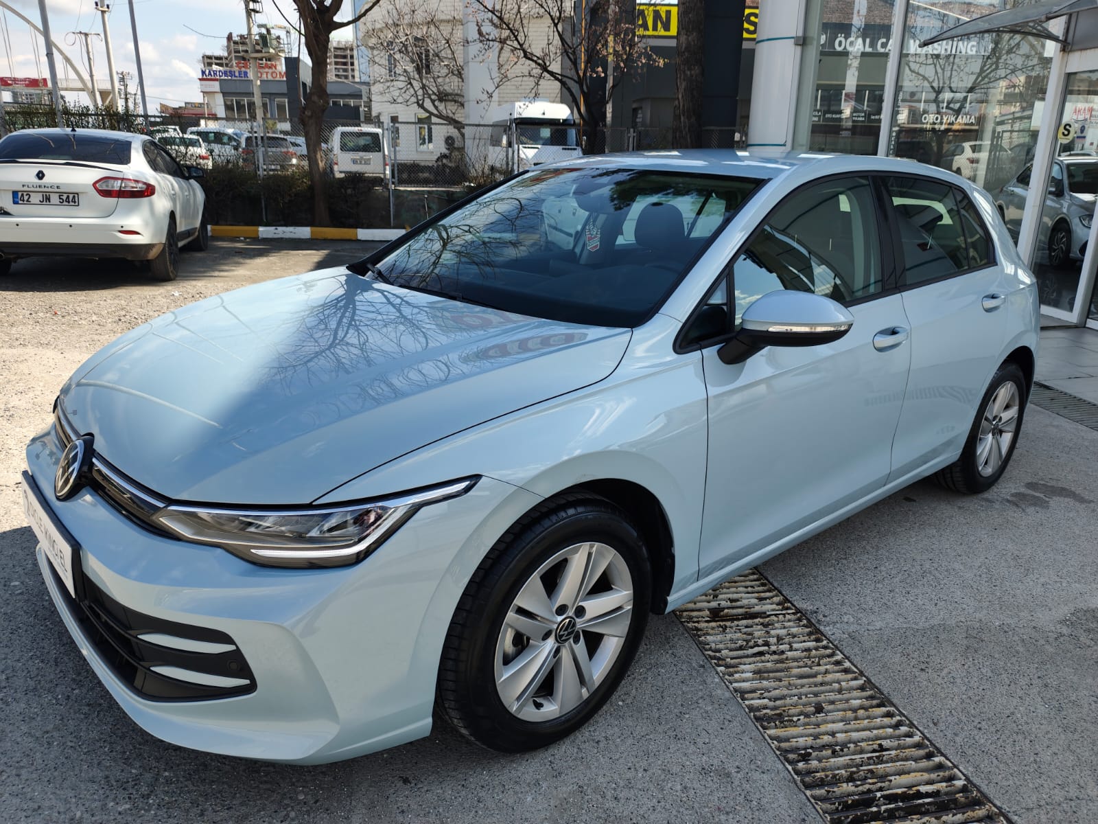 YETKİLİ BAYİDEN 2025 GOLF 1.5 ETSI 116 HP LIFE DSG